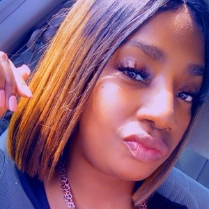 Meet your Posher, Lywanda